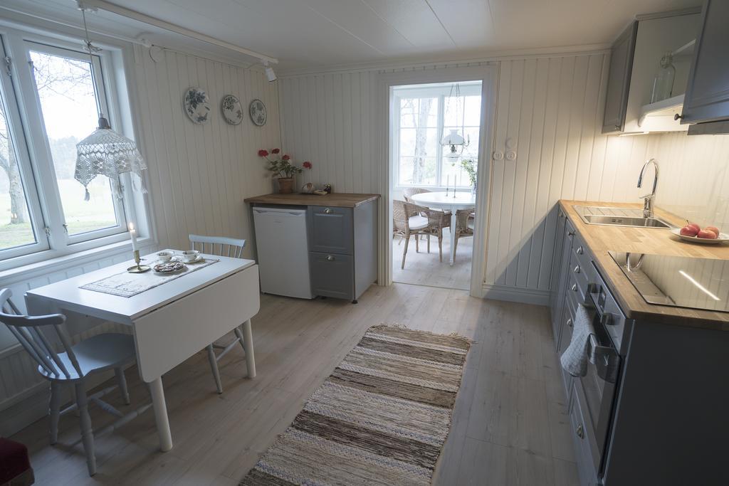 Anfasteroed Gardsvik - Grindstugan Ljungskile Ngoại thất bức ảnh